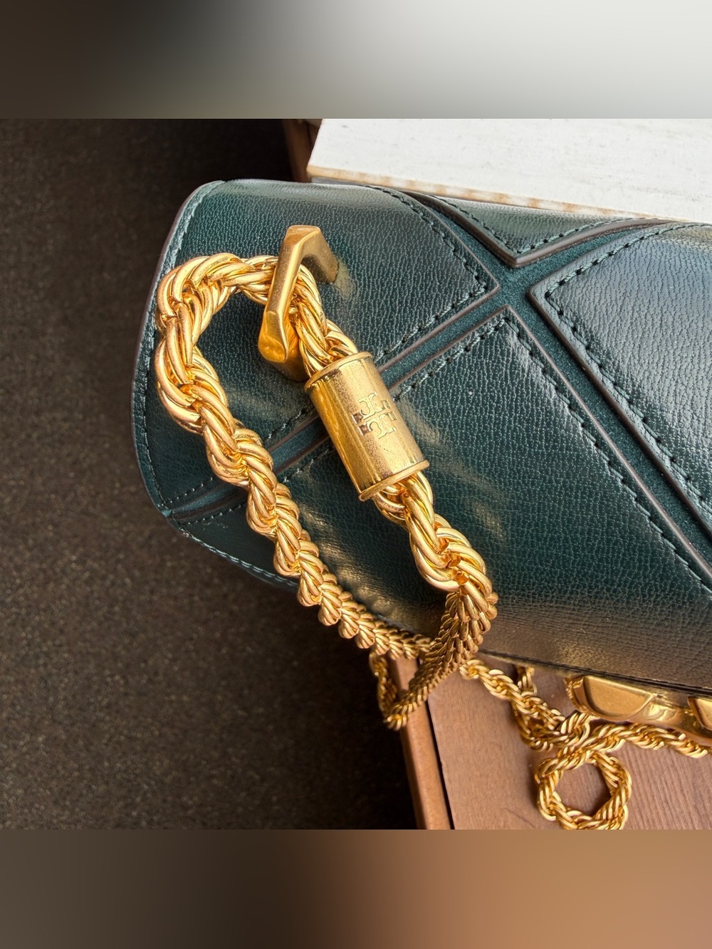 Tory Burch Fleming Leather Shoulder Bag in Dark Green - Picture 5 of 14